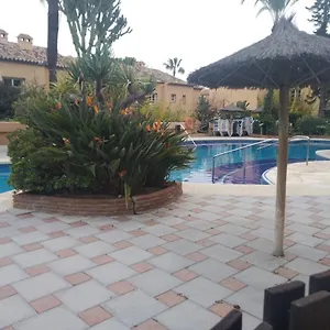 C P Oasis Club Apartamento